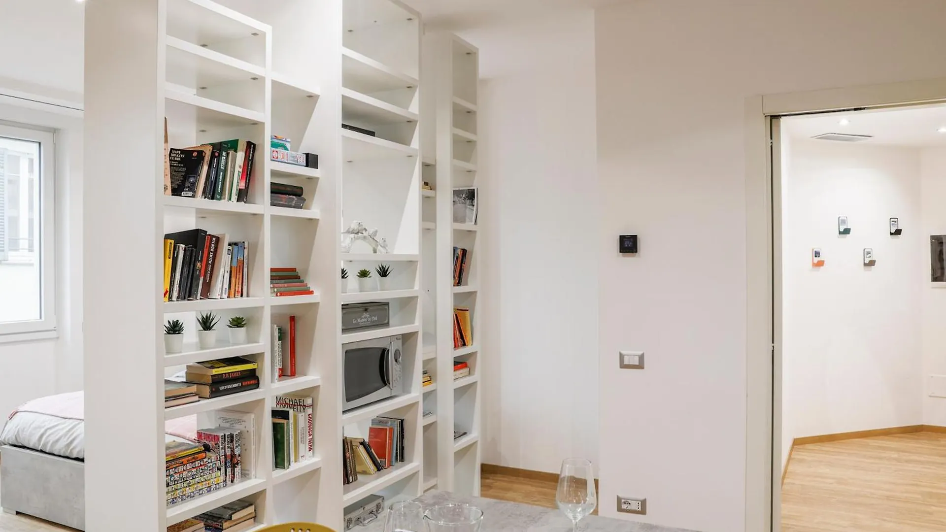 Fuori Le Mura - Balcony & A/C Como 0*,  İtalya